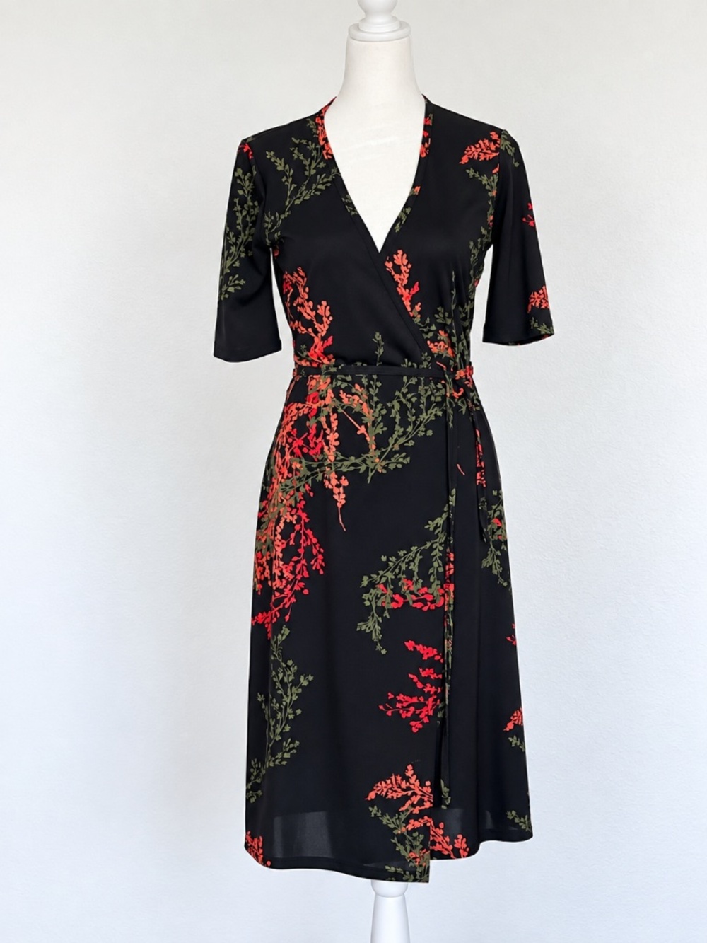 Rampage Black Floral Wrap Dress Red Olive Print Size Small Made in USA